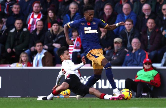 Nasceu o quinto treinador demitido da Premier League